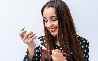 Découvrez le dentifrice préféré des experts à petit prix !